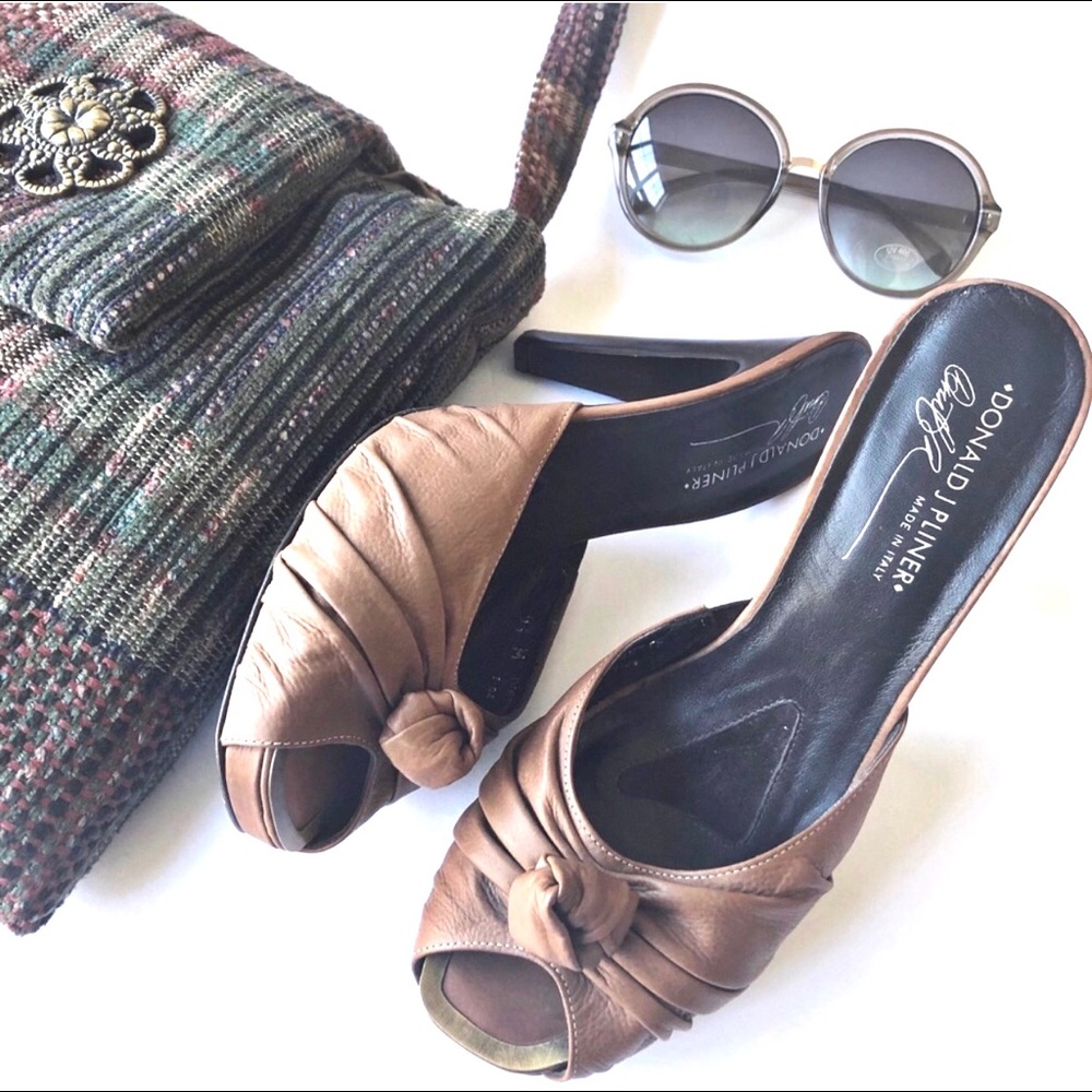 Donald J Pliner Carmel 4.5” Heel Open Toe Mules